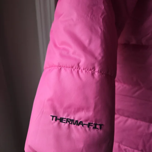 Nike Womens sz Small NWT Bright Pink Puffer - Picture 12 of 16